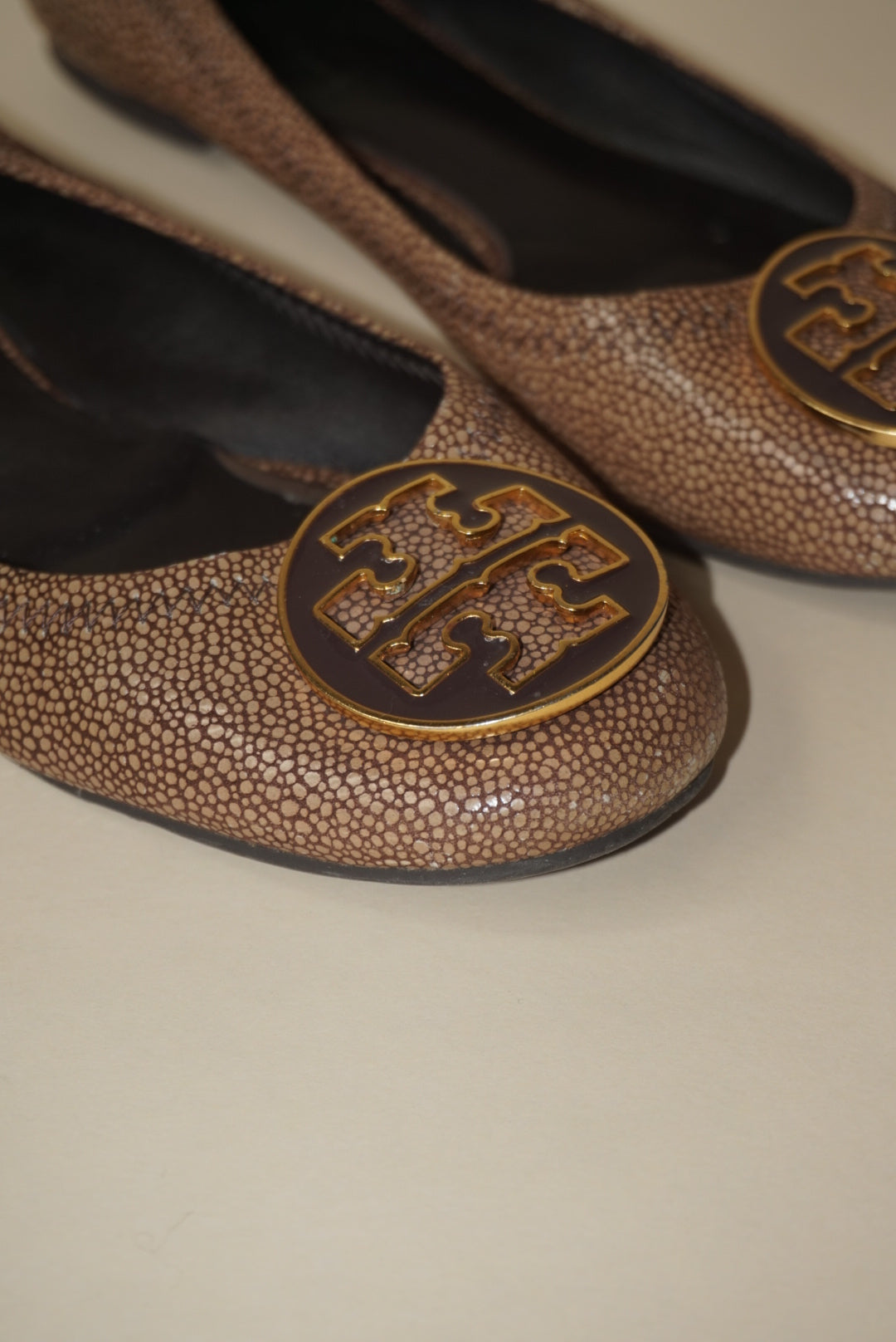 Tory Burch "Reva" Coconut Brown Stingray Leather Ballet Flat - Size 6