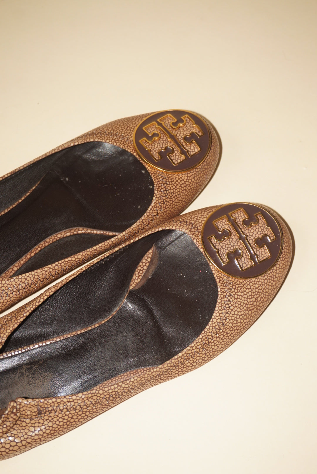 Tory Burch "Reva" Coconut Brown Stingray Leather Ballet Flat - Size 6