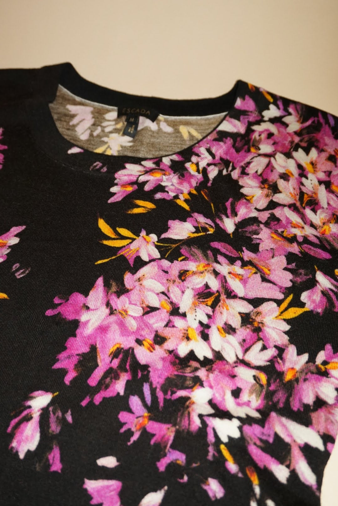 Escada Floral Sleeveless Wool Knit Tank Blouse - Size Medium