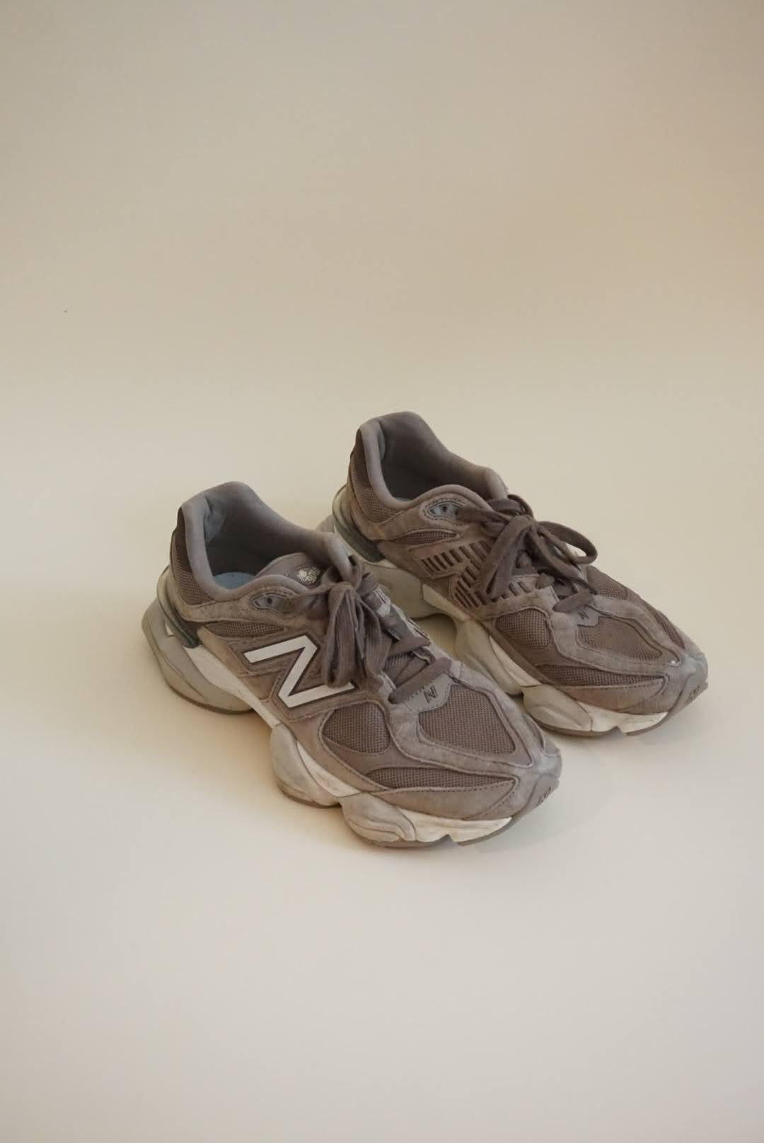 New Balance Mushroom Men's 9060 - Size 11