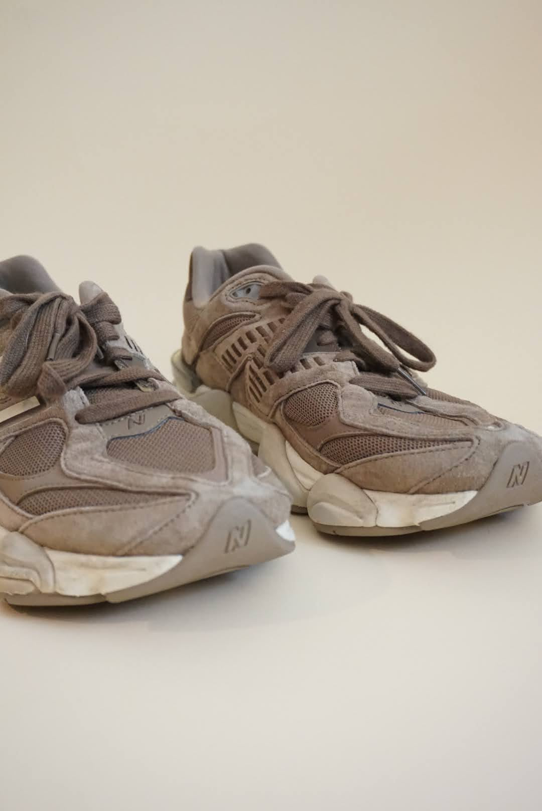 New Balance Mushroom Men's 9060 - Size 11