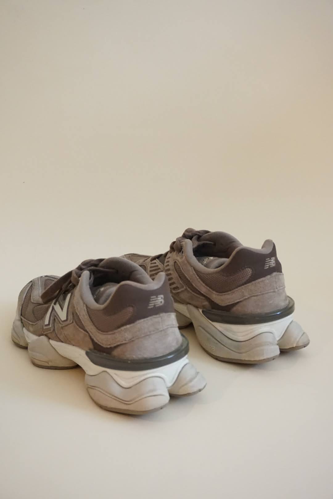 New Balance Mushroom Men's 9060 - Size 11