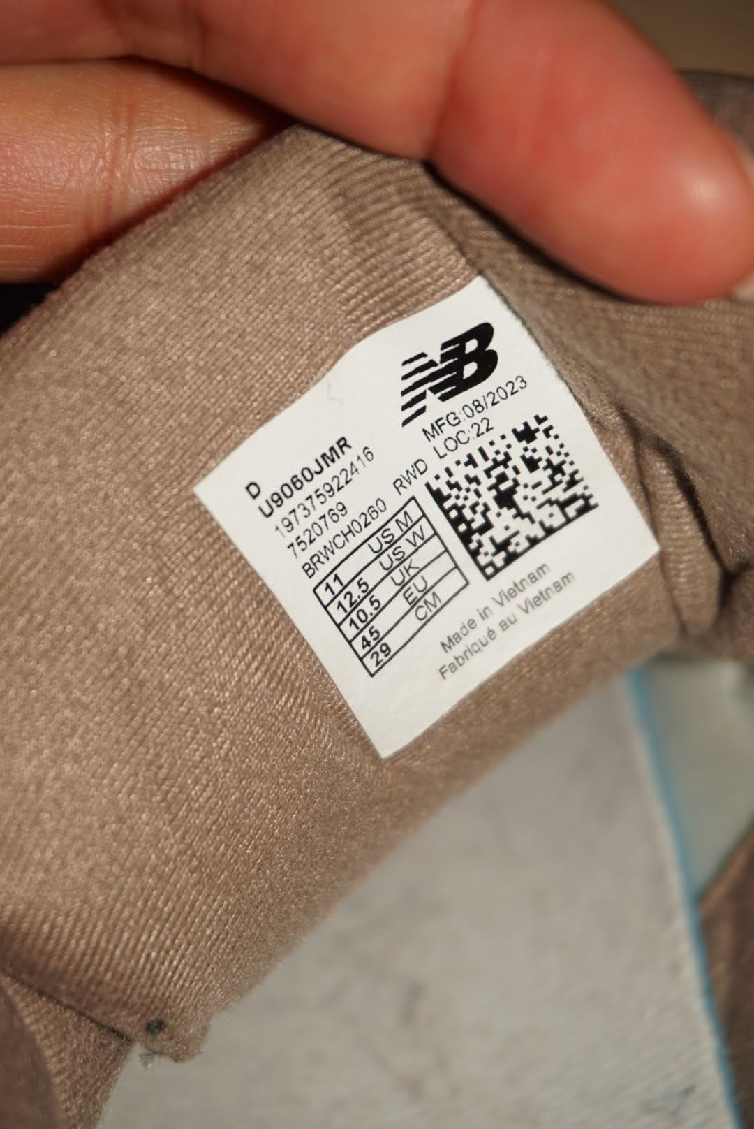 New Balance Mushroom Men's 9060 - Size 11