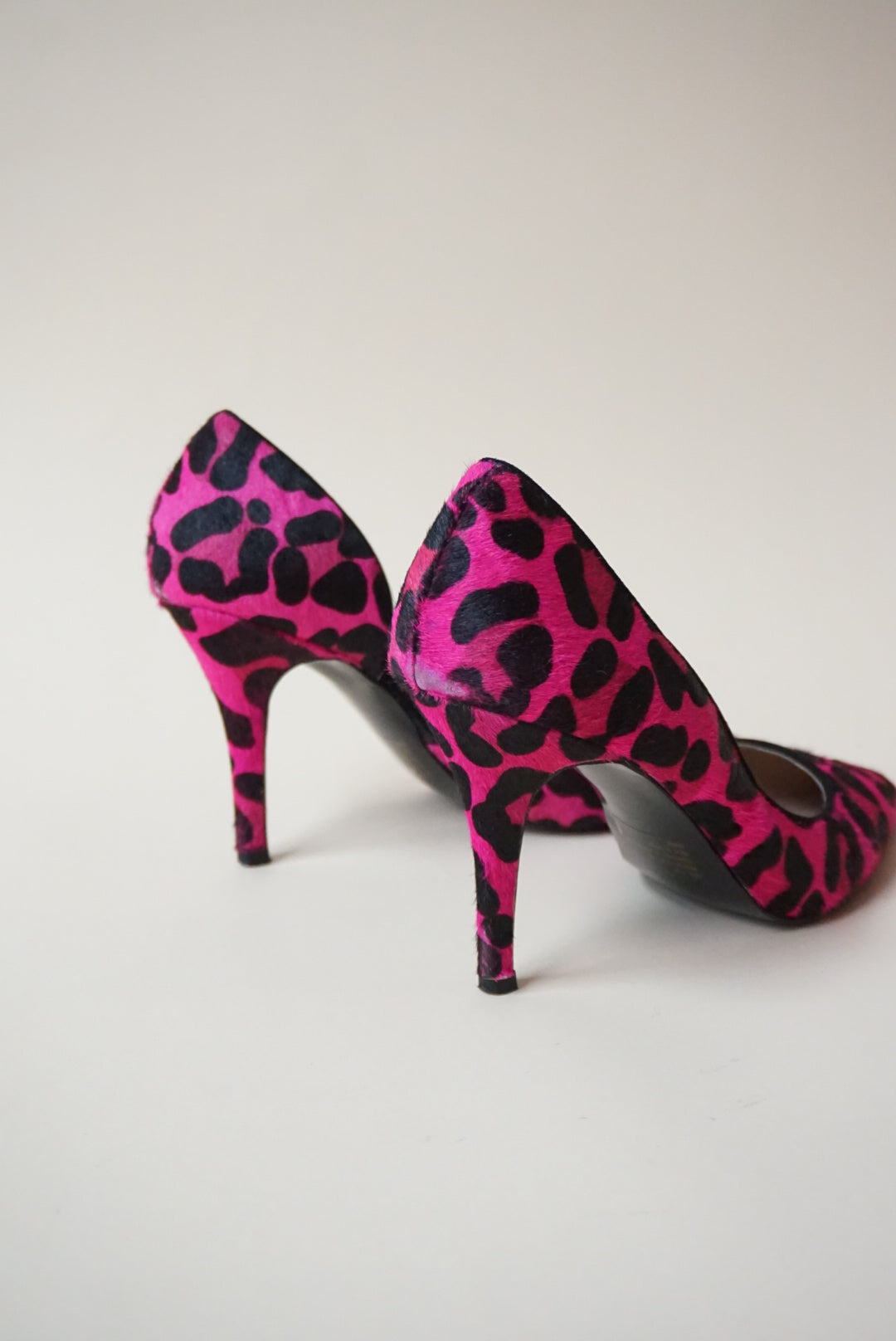Betsey Johnson Contro Pink Leopard Pony Hair Pumps - Size 8.5