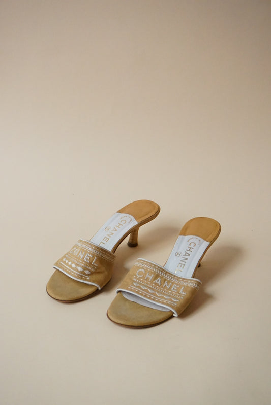 Chanel Vintage Linen Beige Logo Embroidered Heel Slide - Size 37