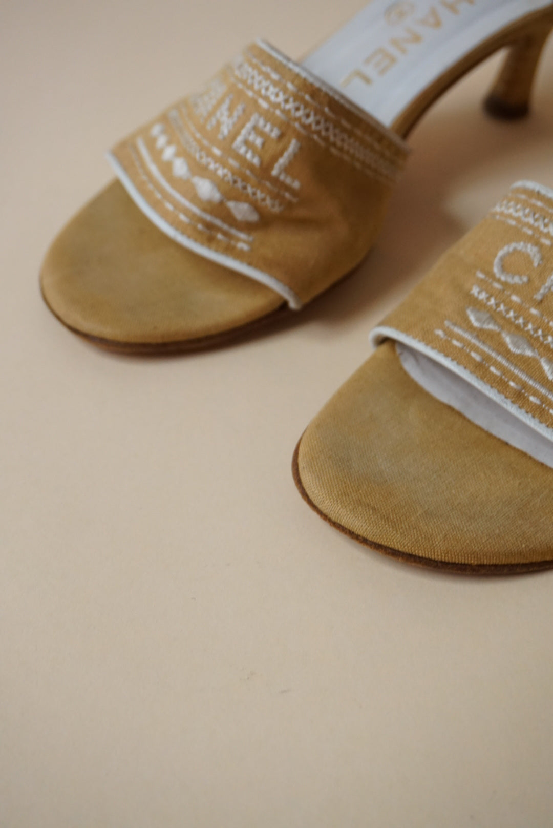 Chanel Vintage Linen Beige Logo Embroidered Heel Slide - Size 37