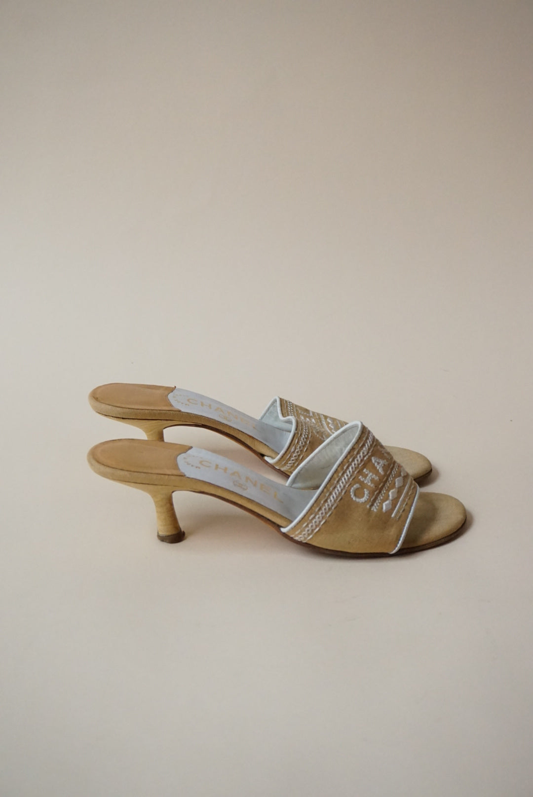 Chanel Vintage Linen Beige Logo Embroidered Heel Slide - Size 37