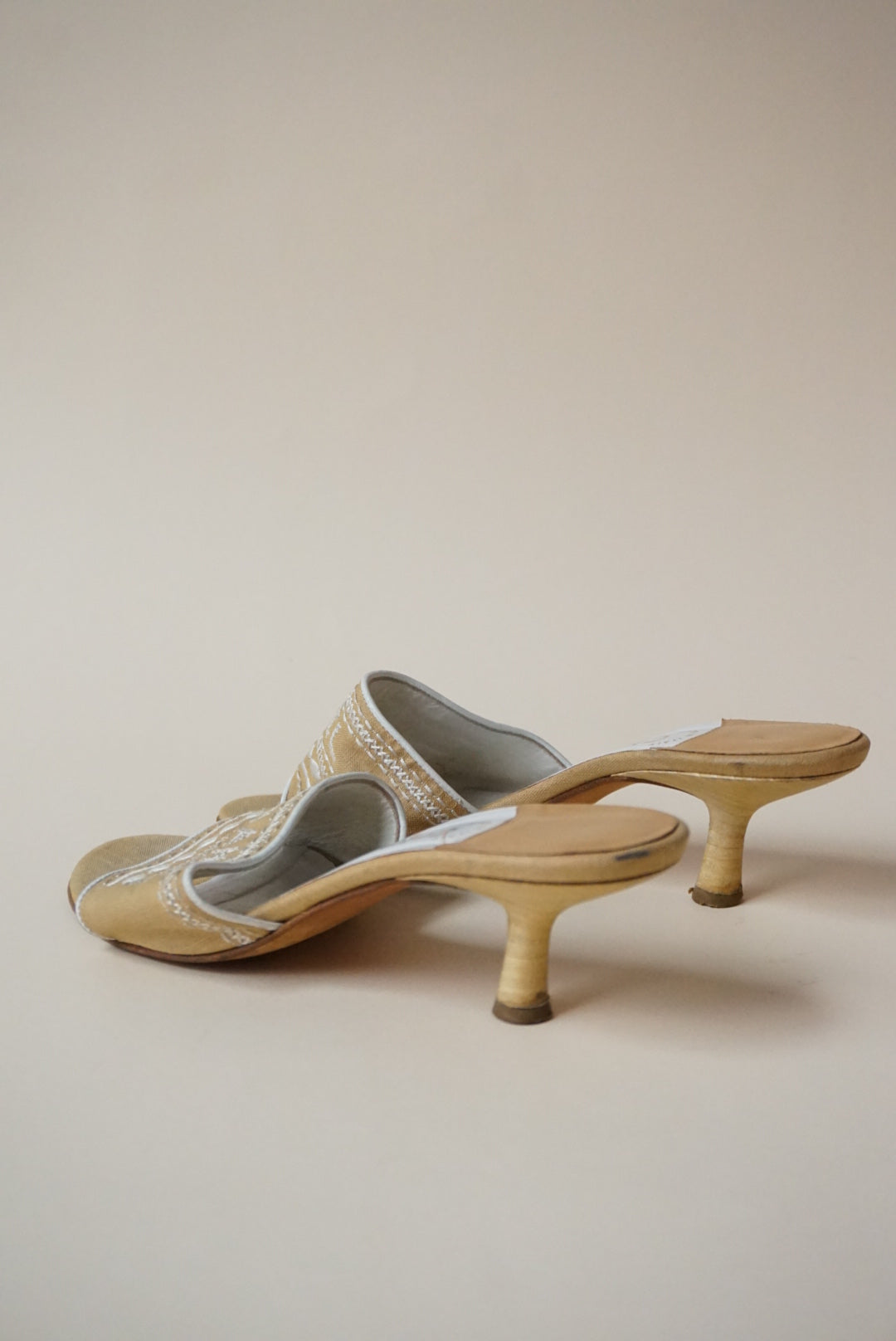 Chanel Vintage Linen Beige Logo Embroidered Heel Slide - Size 37
