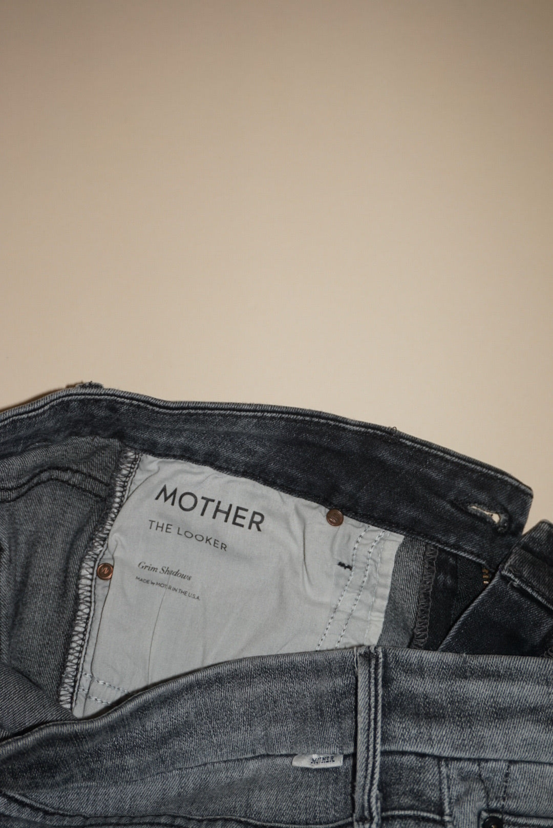 Mother Grey Jeans "The Looker" - Size 28