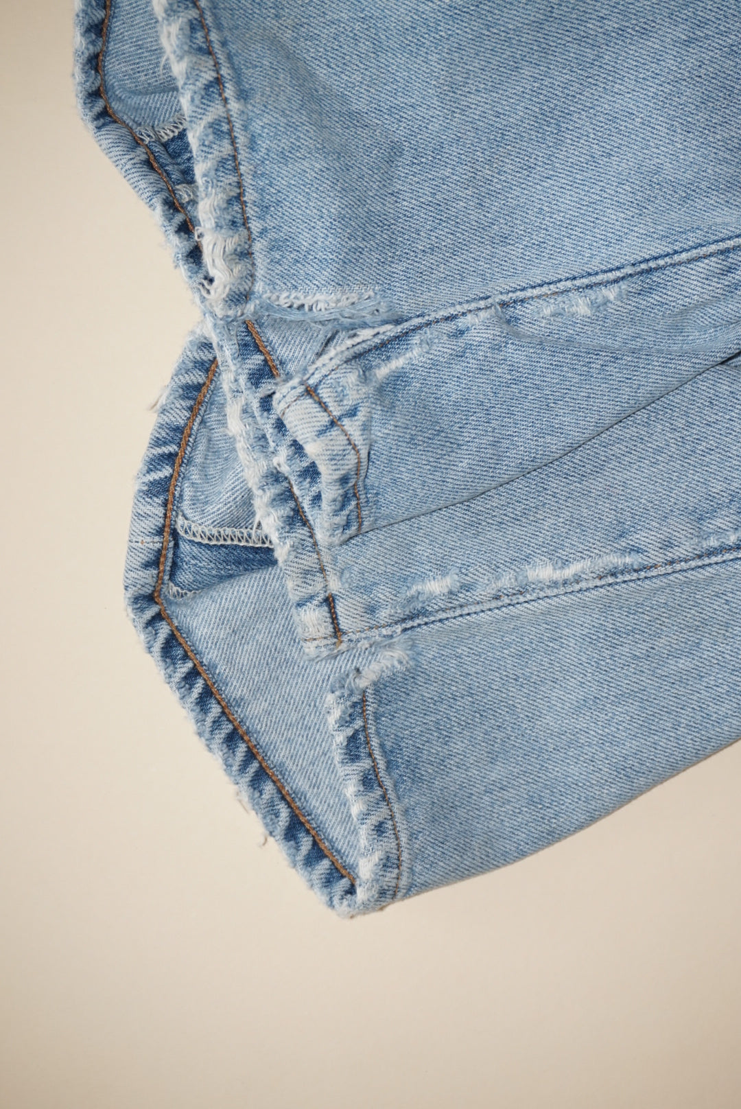 “Citizens of Humanity” Light Wash "Mckenzie" Jeans - Size 27