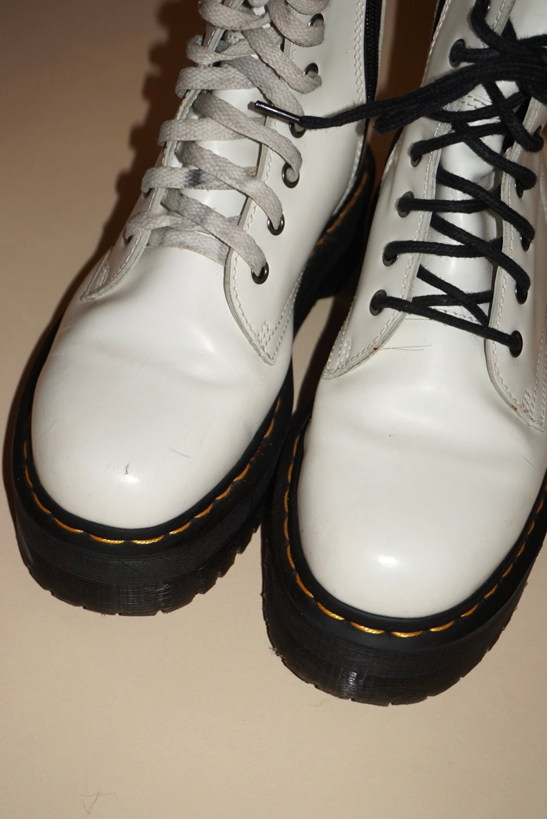 "Doc Martens" White "Jadon" 8 Eye Platform Boots - Size 7 Womens