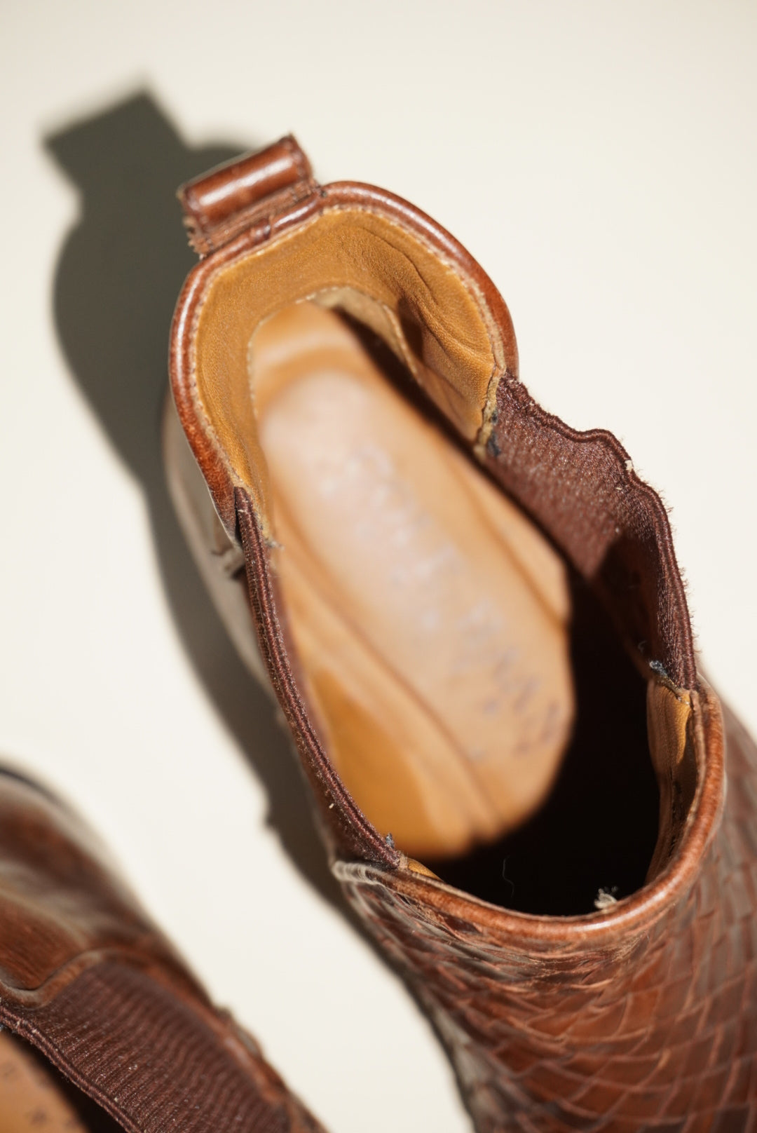 Cole Haan Vintage Leather Intrecciato Basket Weave Brown Ankle Boots - Size 9