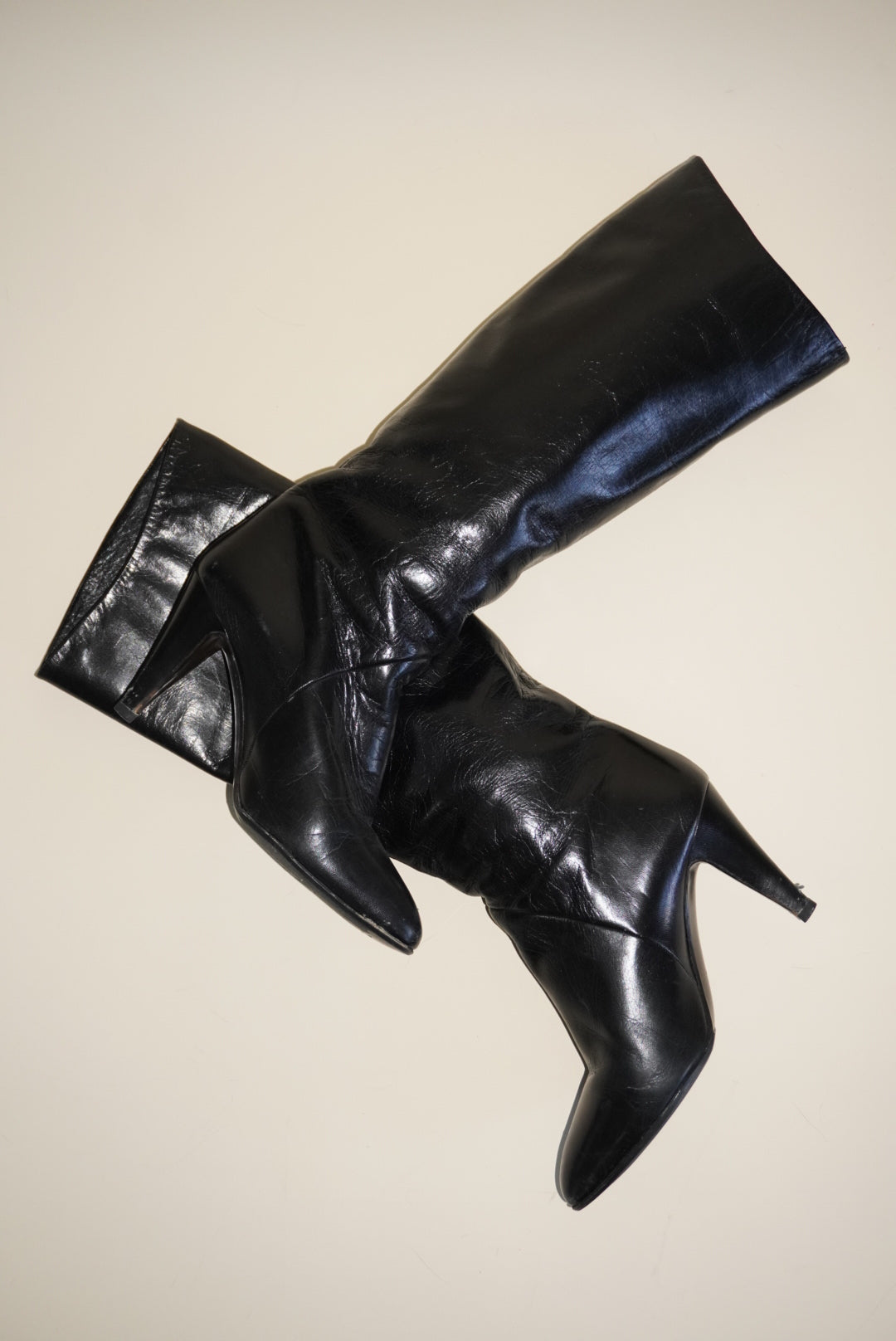 Bruno Magli VTG 70's Rare Italian Leather Floral Motif Black Knee High Boots - Size 39