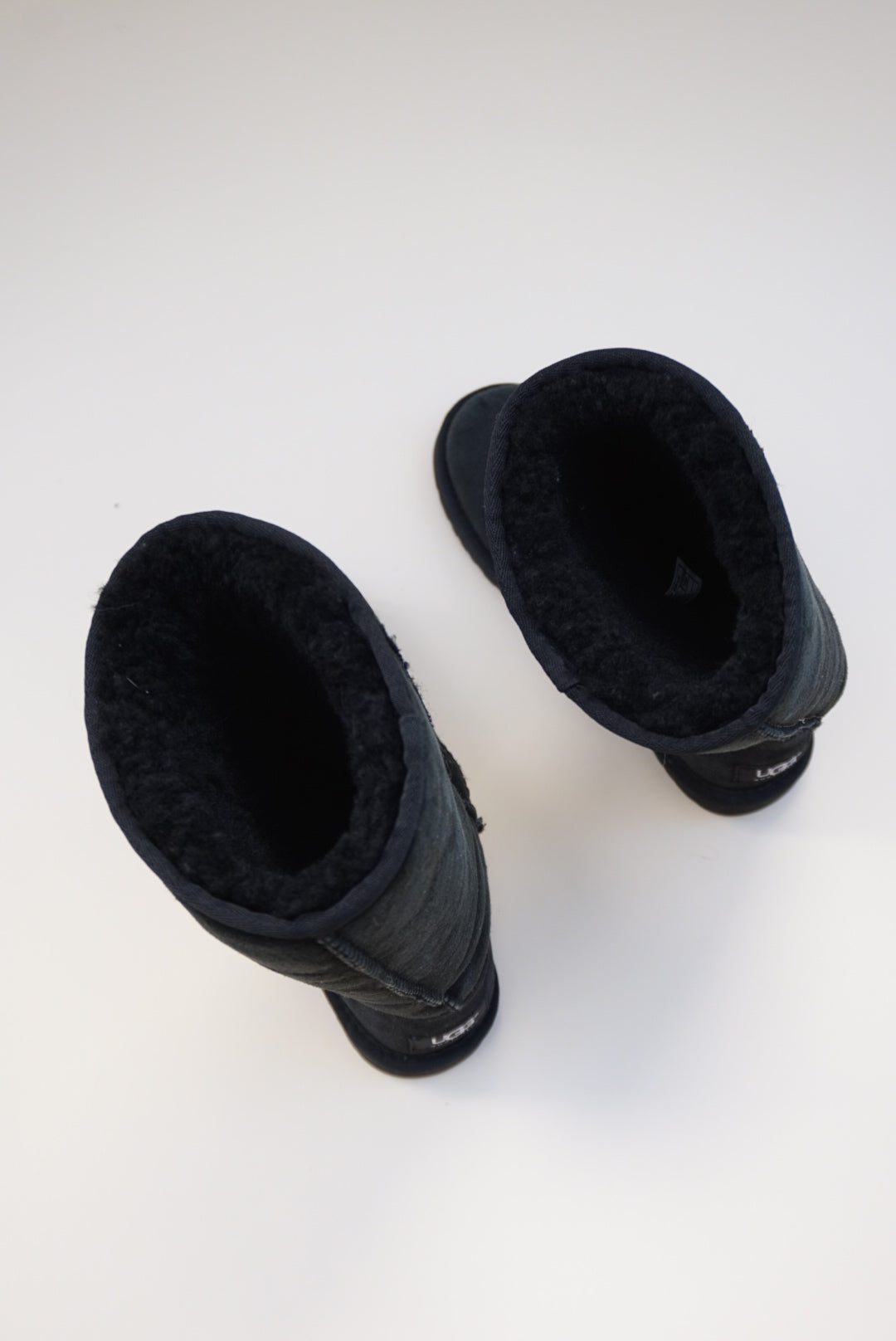 UGG Australia Classic Tall II Pull On Black Suede Sheepskin Boots - Size 6