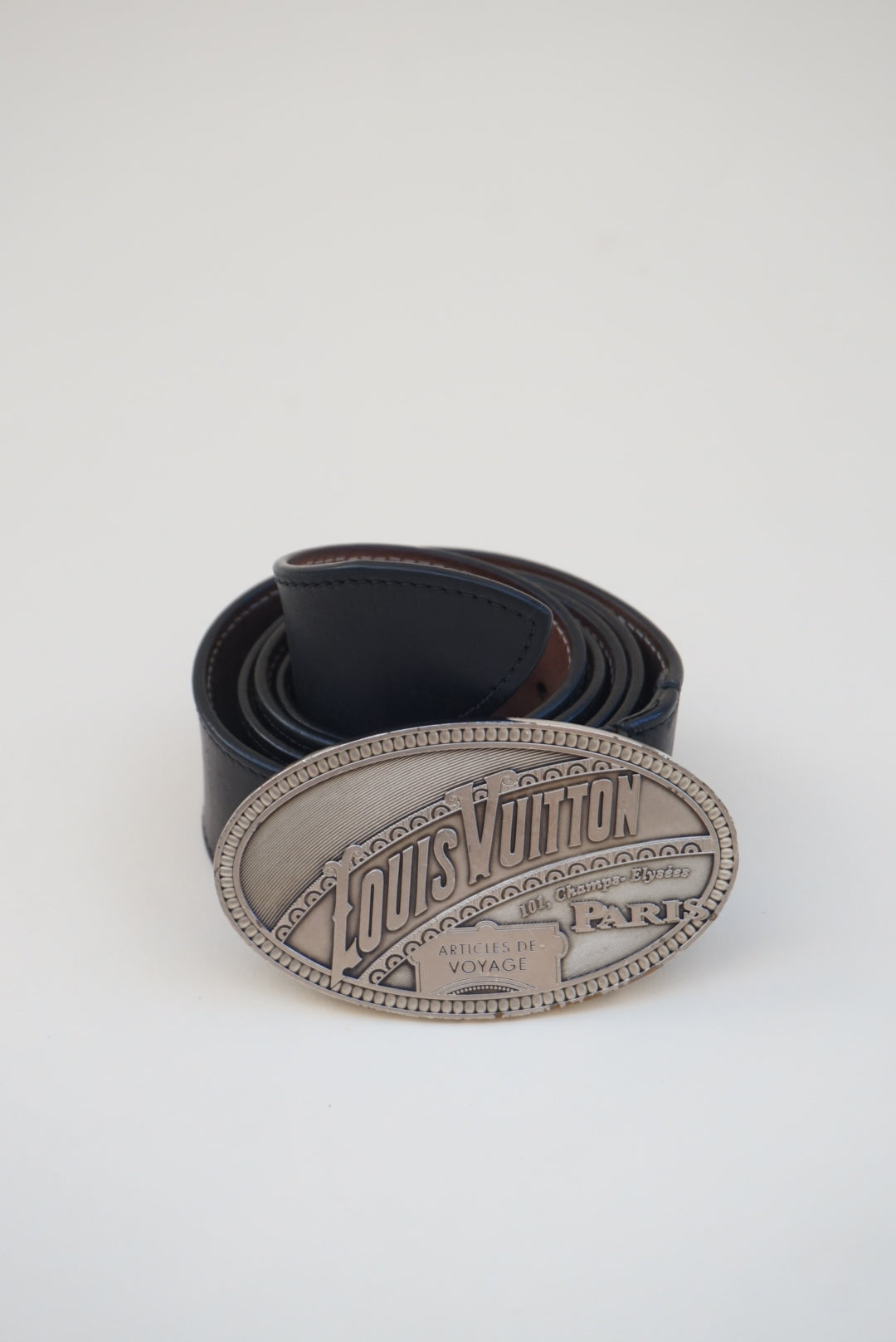 “Louis Vuitton” 2010 El Dorado Oval Buckle Leather Belt