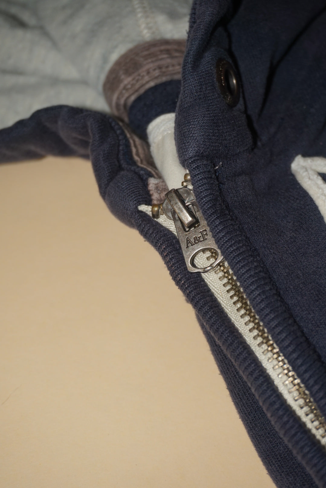 Abercrombie & Fitch NY Navy Blue Y2K Childrens Zip Hoodie - Size Large