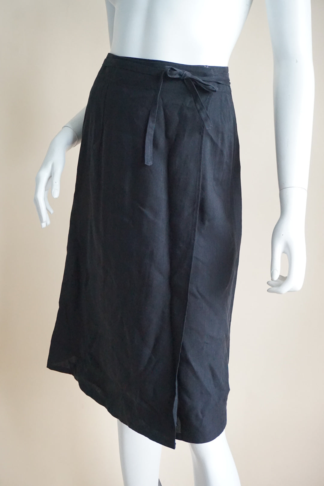 Banana Republic 90s Vintage Black Linen Wrap Skirt