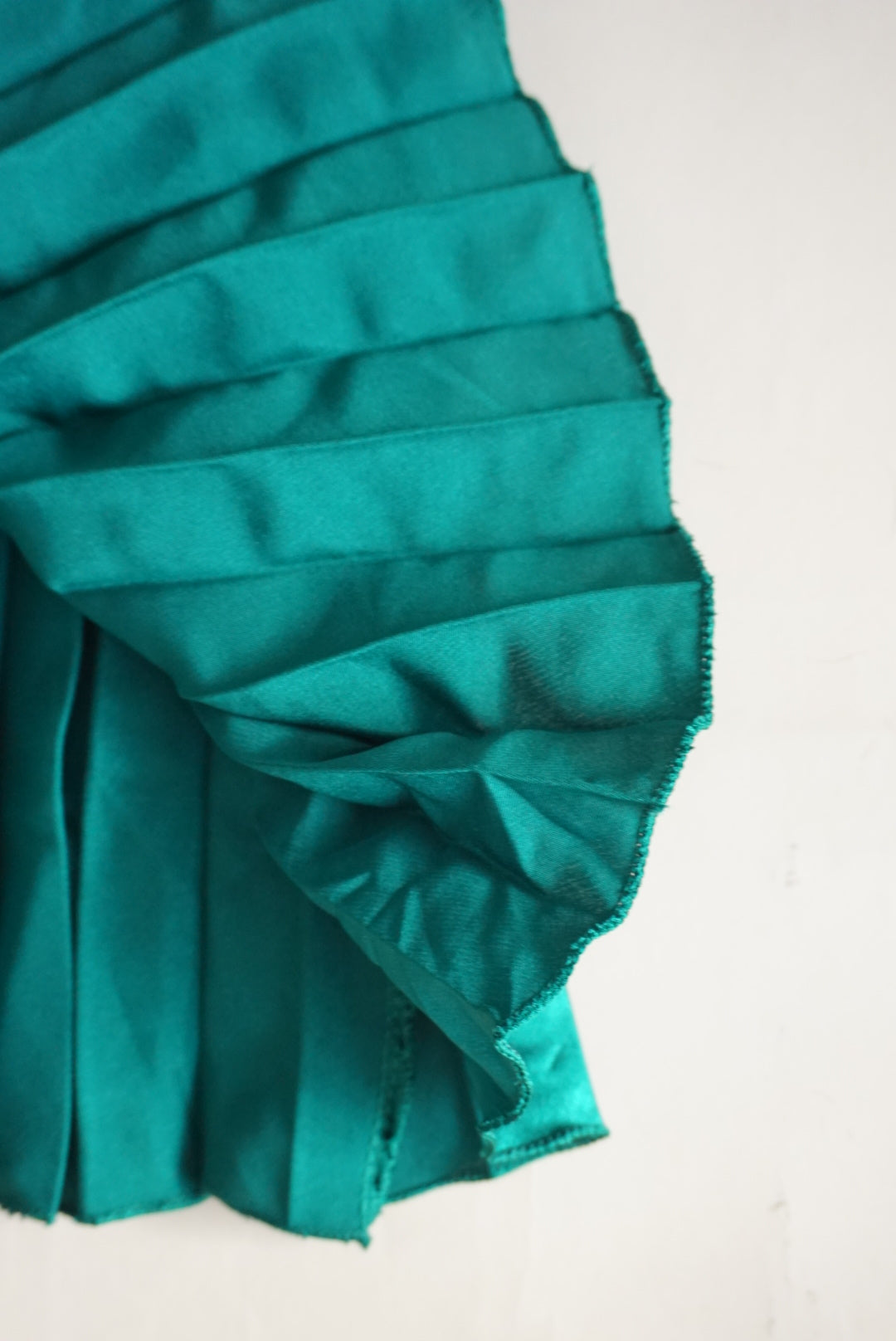 Kelly Obi Green Accordion Pleated Plisse Maxi Skirt