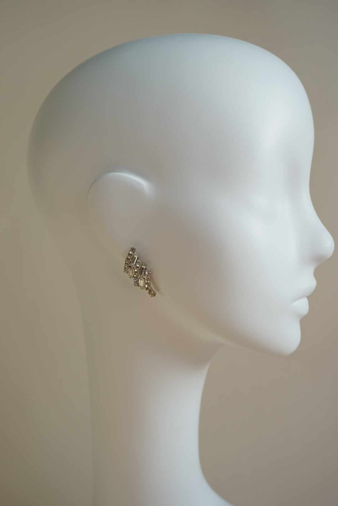 Unlabeled Art Deco Vintage Rhinestone Earrings