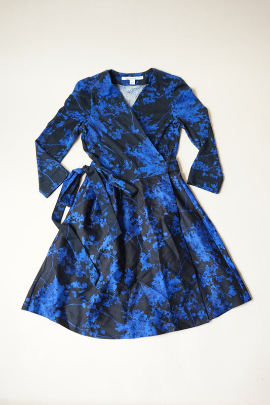 Diane Von Furstenberg Valerie Blue / Black Silk Blend Wrap Dress - Size 6