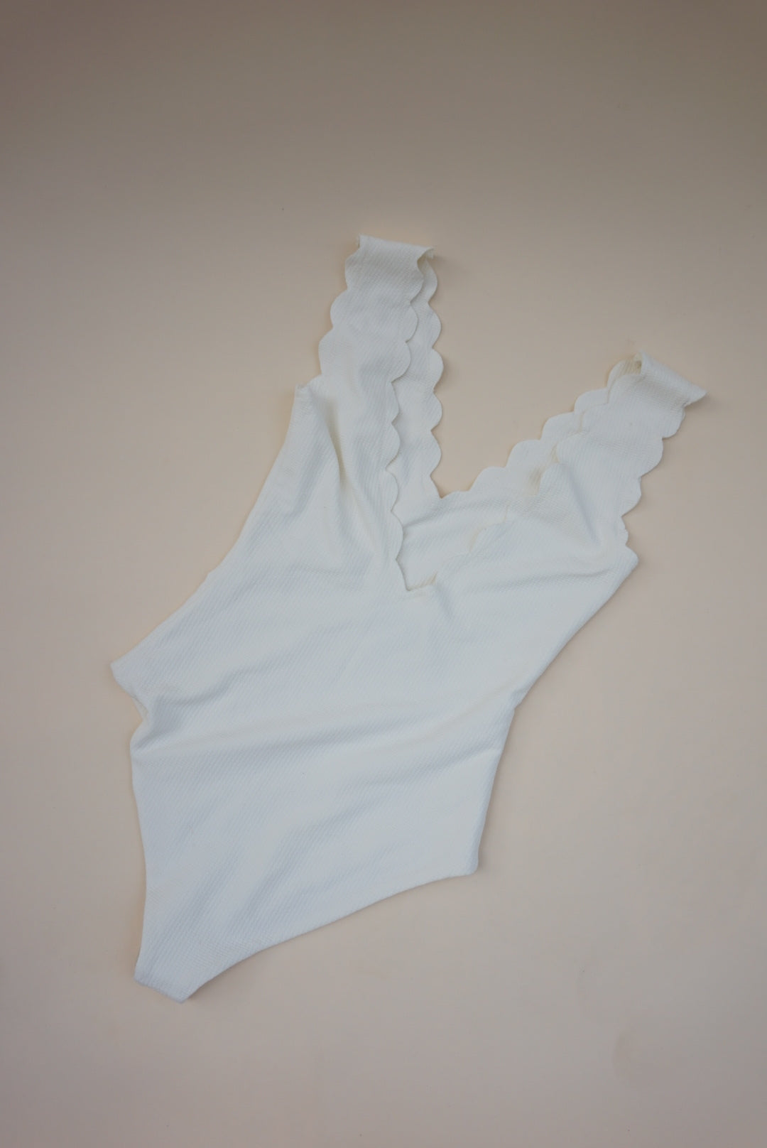 “Marysia” Palm Springs Maillot Scalloped White One Piece Bathing Suit -Size XS