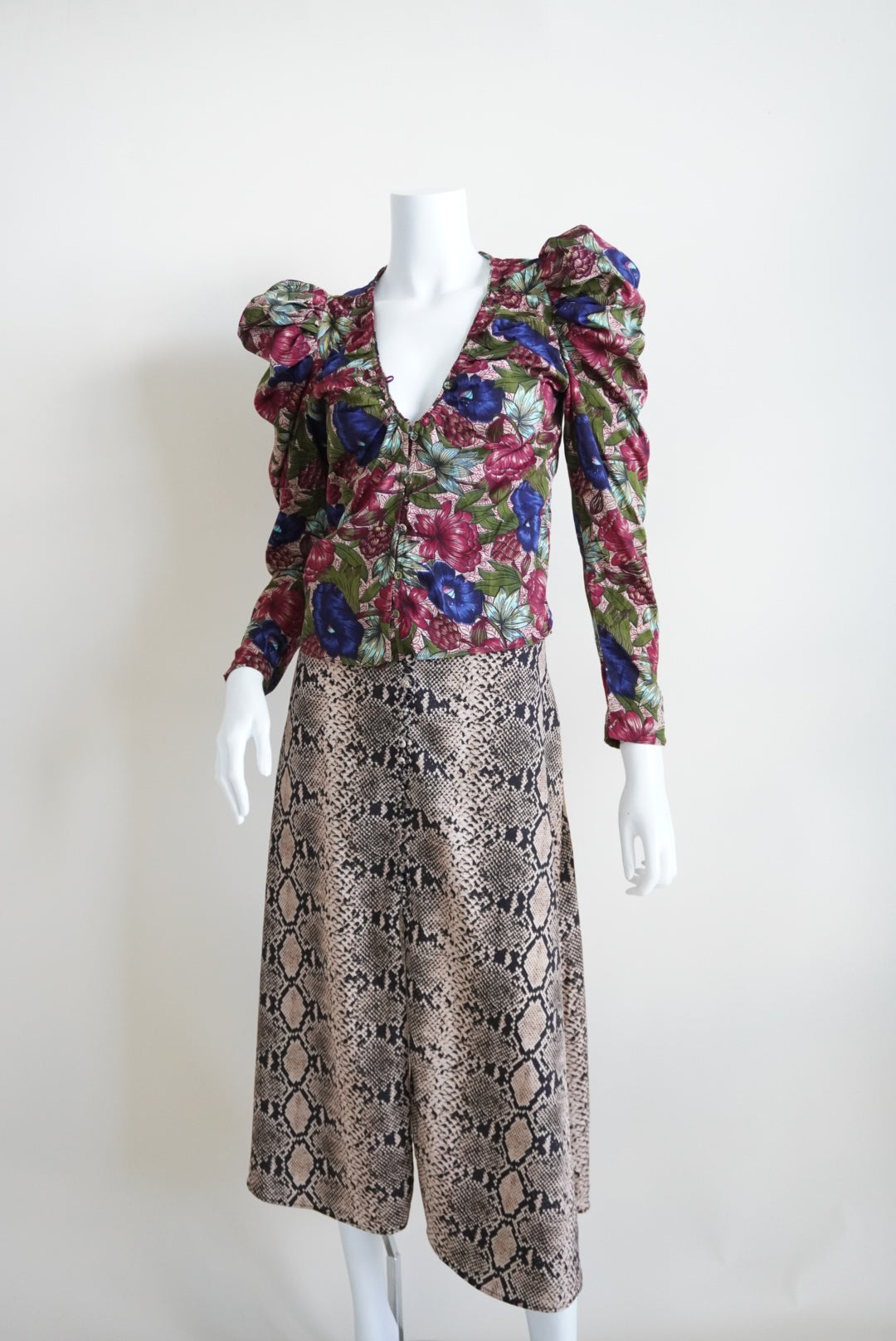 Zara Snake Print Front Slit Button Accents - Size Medium