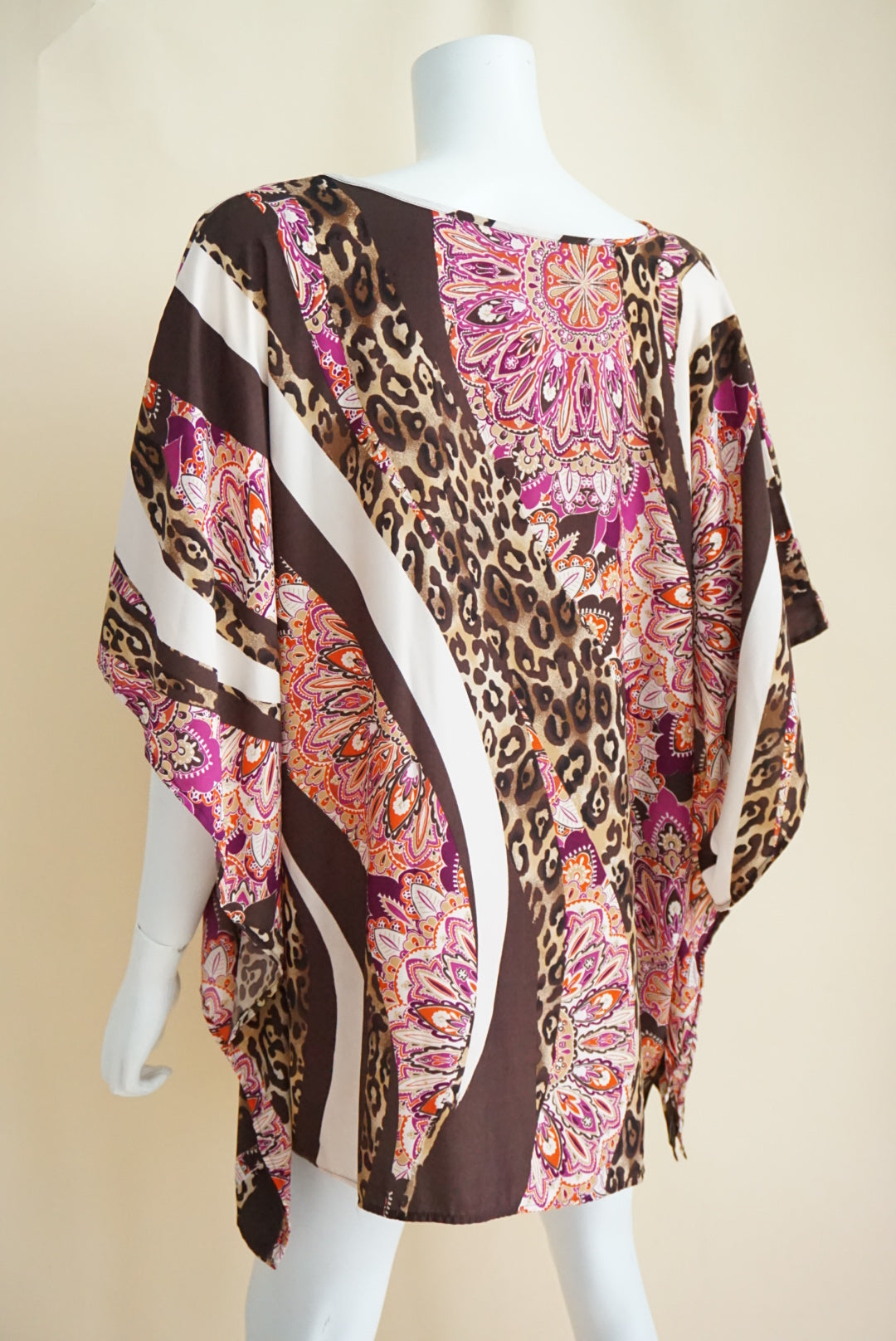 Chicos Animal Print Paisley Tunic V Neck Blouse - Size L/ XL