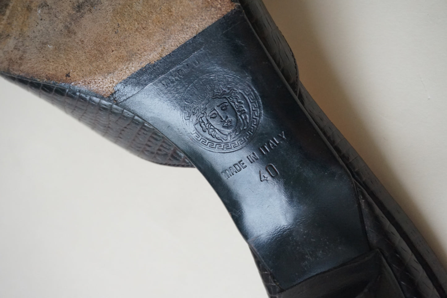 "Versace" Vintage Reptile Brown Open Toe Kitten Heels - Size 40