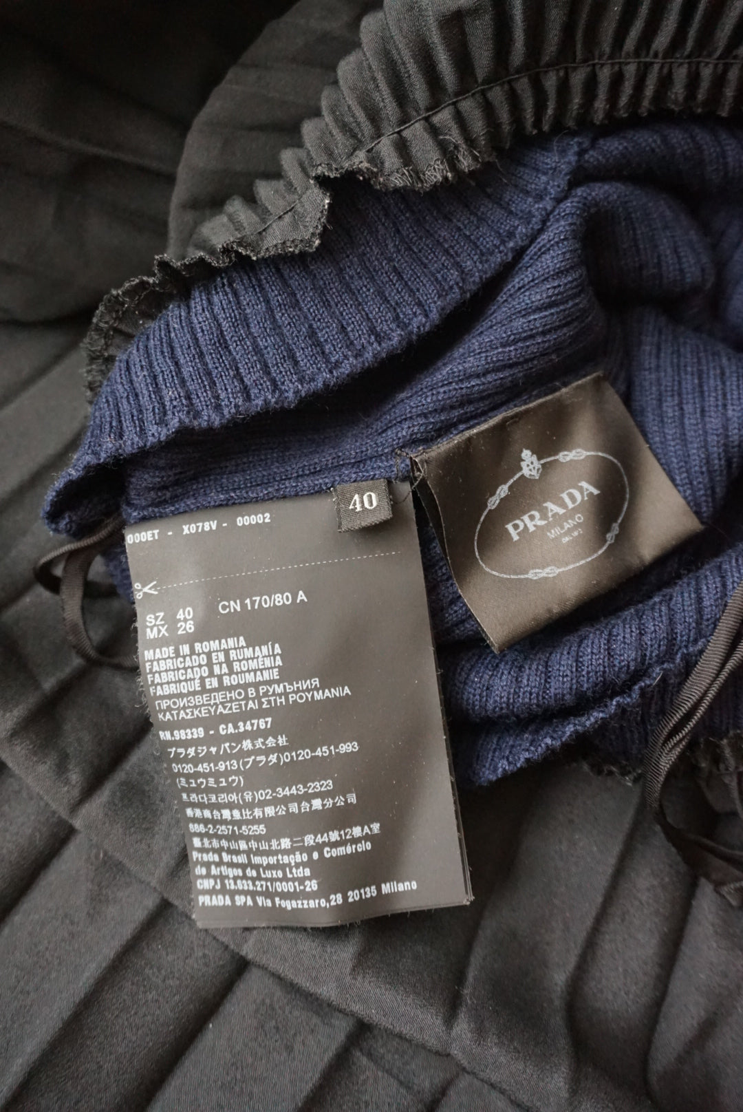 Prada 2018 Navy Blue Wool Quarter Zip Pleated L/S Maxi Dress - Size 40