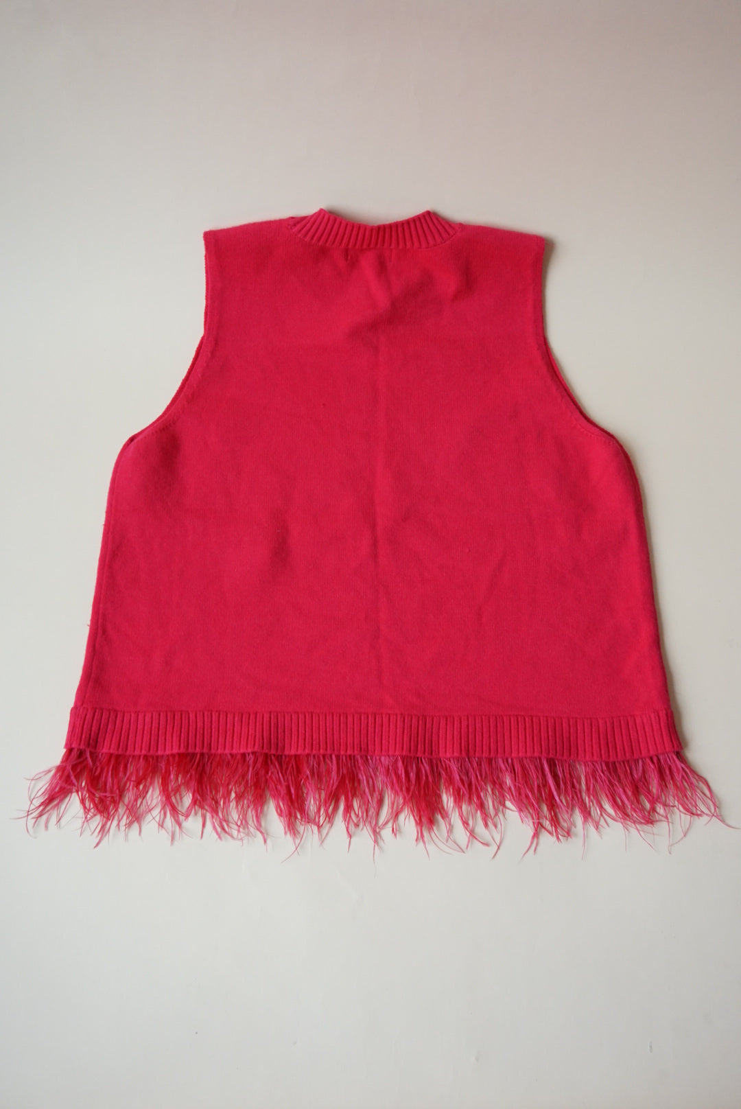 52Seven Pink Sleeveless Knit Top with Feather Trim Hem - Size XXL