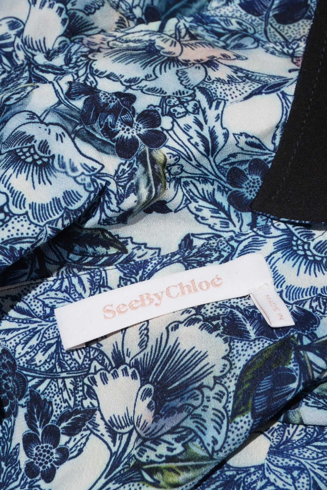 "See By Chloe" Crepe Fruit Art Midi Dress Waist Tie Dress - Size 40