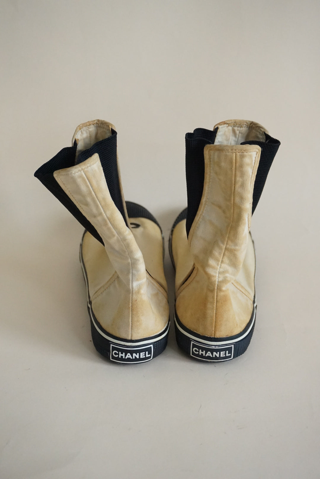 Vintage Chanel Ivory Cotton / Black Rubber Ankle Booties - Size 39 AS IS