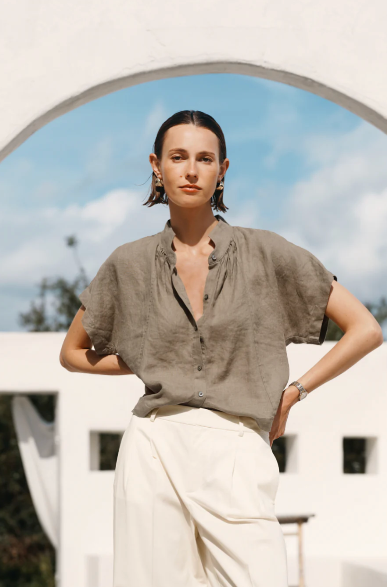 "Ayr" Irish Linen "The Bloom" Button Down Mandarin Collar Blouse - Size XS